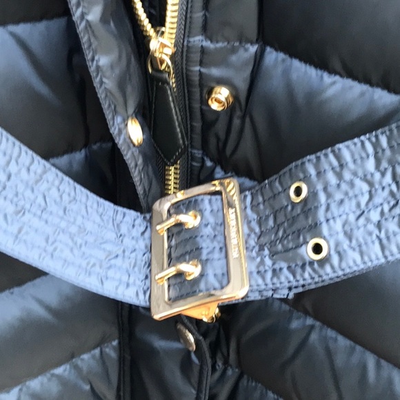 ⛔️SOLD⛔️ BURBERRY Down Quilted Coat/Jacket sizeXL - Picture 9 of 16
